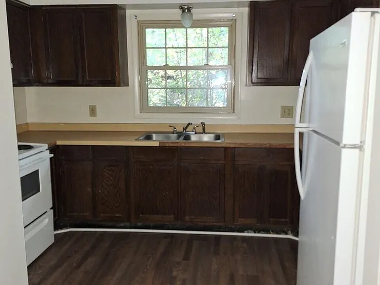 104 Eric Ct #A — Photo 7