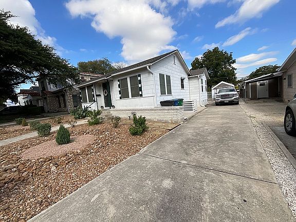 5th image of 1331 Fulton Ave