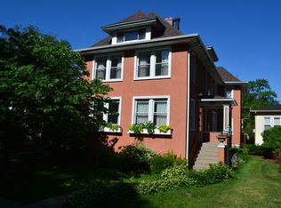 521 N Harvey Ave #2, Oak Park, IL 60302