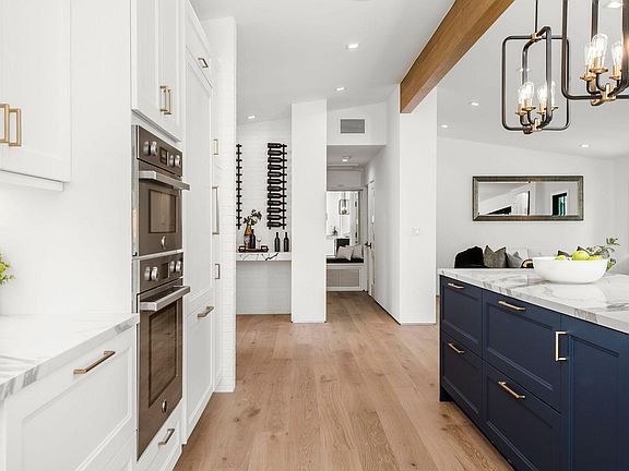 5th image of 17115 Bullock St
