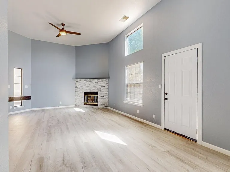 5228 Saratoga Ct NW — Photo 13