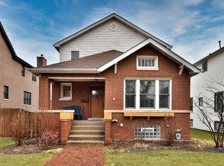 7049 N Osceola Ave, Chicago, IL