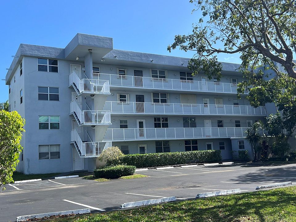 1st image of 106 Royal Park Drive #2D