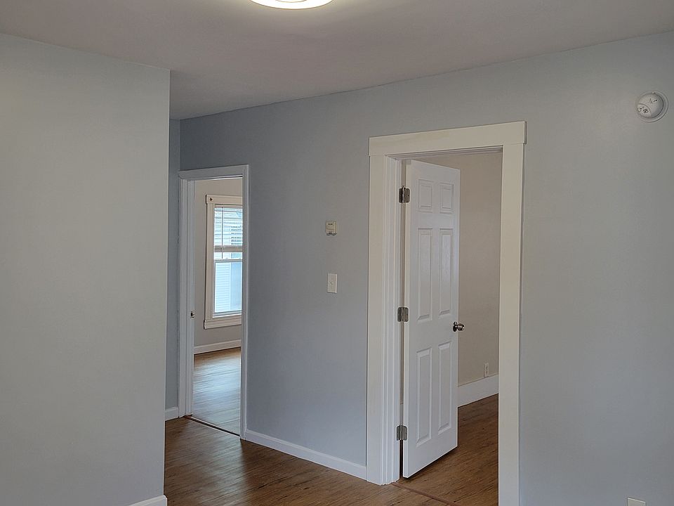 1st image of 101 Ash St #1/2
