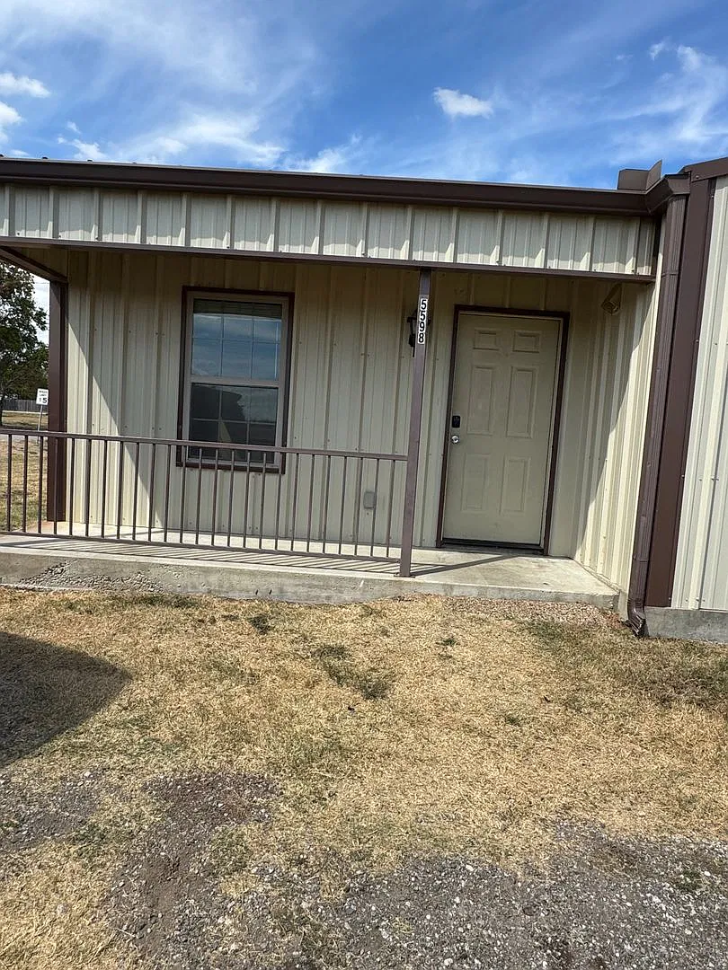 5598 Sycamore St. Bardwell, TX — Photo 1