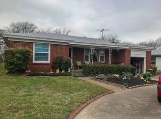504 Perry Dr, White Settlement, TX 76108