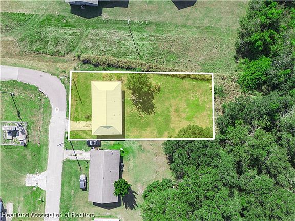 4th image of 4801 Myrick Ave