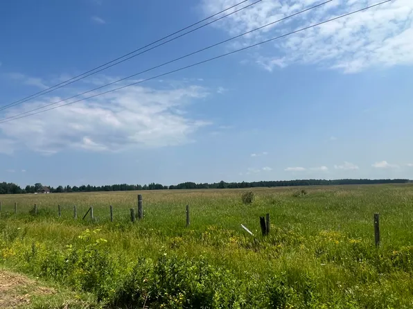 S Shunk Rd, Sault Sainte Marie, MI 49783