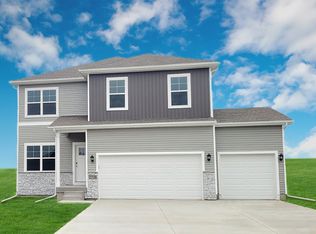 1113 35th St SW, Altoona, IA 50009