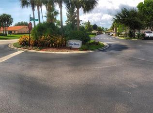 7831 Regal Heron Cir APT 102, Naples, FL 34104
