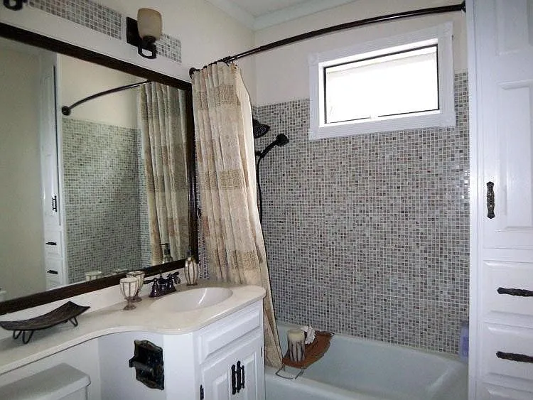 Bathoom #2