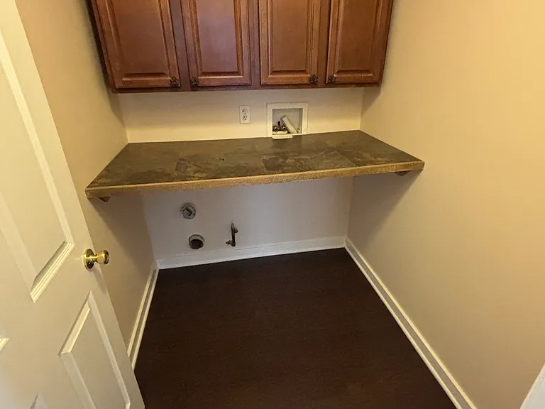 312 Winding Hill Dr — Photo 14