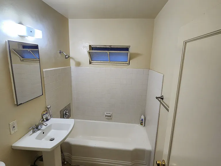 157 N Echo Ave #2 — Photo 7