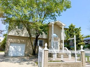 200 Louis Ave, Elmont, NY 11003