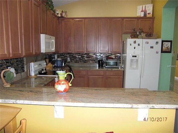 5th image of 206 Venetian Bay Cir