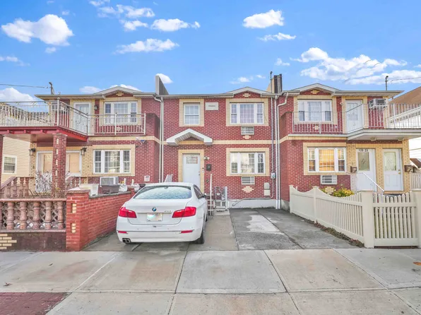 139-21 246th Street 1 image 3 of 17