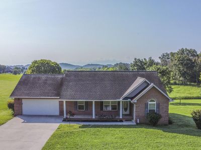1616 Ellis Woods Loop, Sevierville, TN, 37876