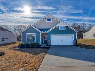 542 New Cut Meadows Rd, Inman, SC 29349