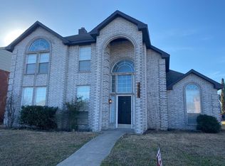 6105 Acapulco Dr, Rowlett, TX 75089
