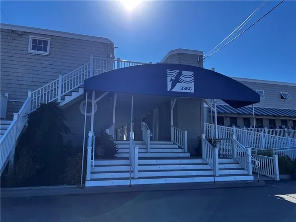 175 Bonnet Point Rd #237, Narragansett, RI 02882