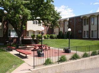 Parklawn Apartments, Minneapolis, MN 55435