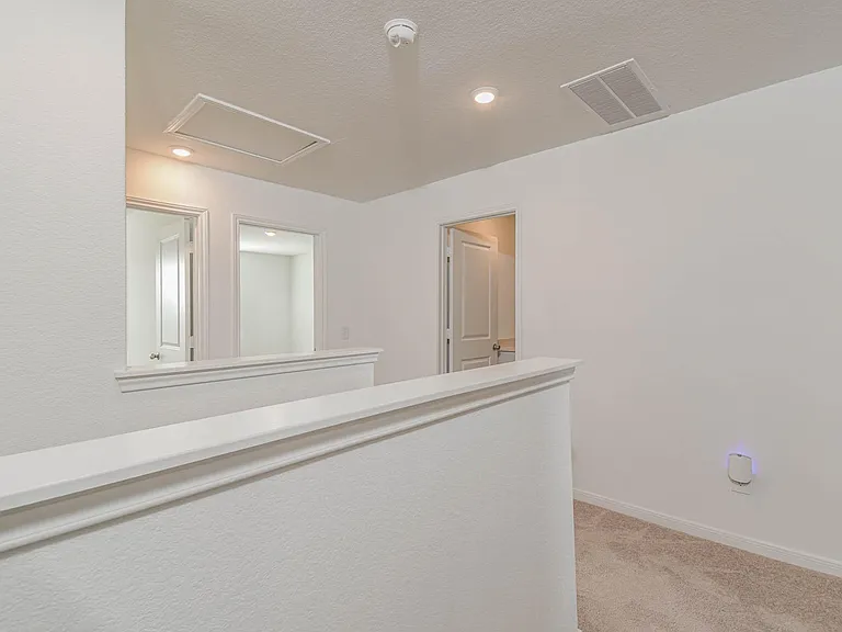 5727 Finely Run St — Photo 11