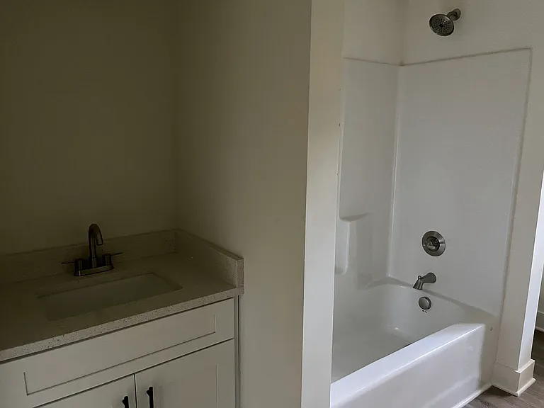 3349 Lakeside Pl — Photo 8