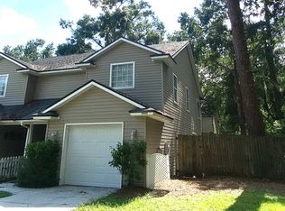 86069 Pineview Dr, Yulee, FL 32097