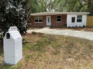 4909 E 97th Ave, Tampa, FL 33617