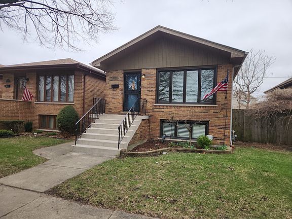 4th image of 11134 S Sawyer Ave