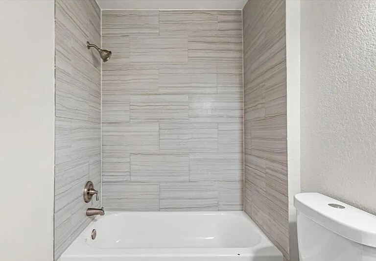 826 King Albert St #B — Photo 19