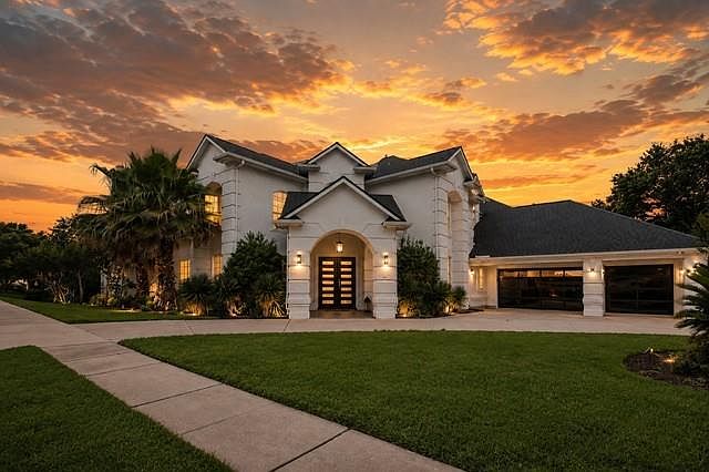 1st image of 2734 Peninsulas Dr