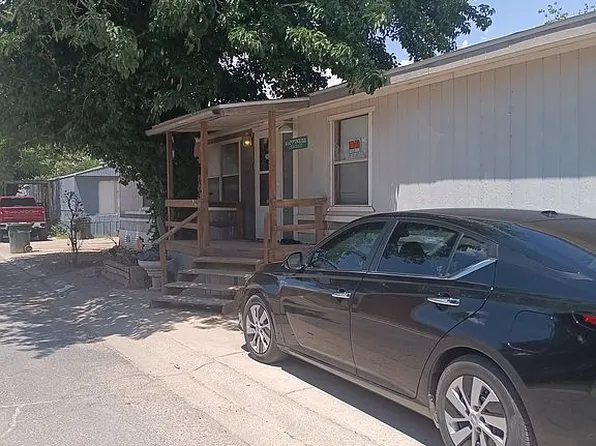 111 Farris St Trailer 20, Carlsbad, NM 88220