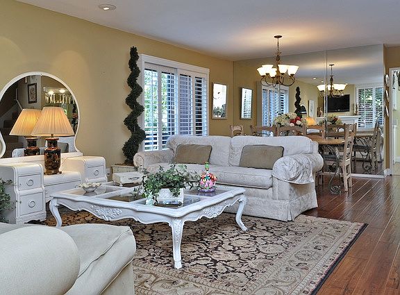 2nd image of 21931 Burbank Blvd #20