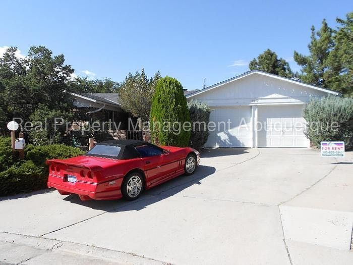 1st image of 4817 Baja Ct NE