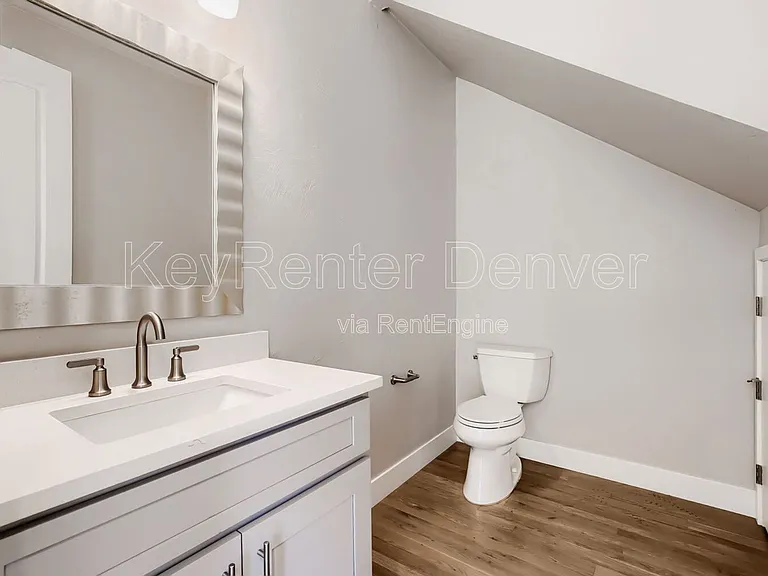 758 S Leyden St — Photo 25