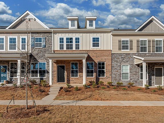 3rd image of 5252 Kinsbridge Dr