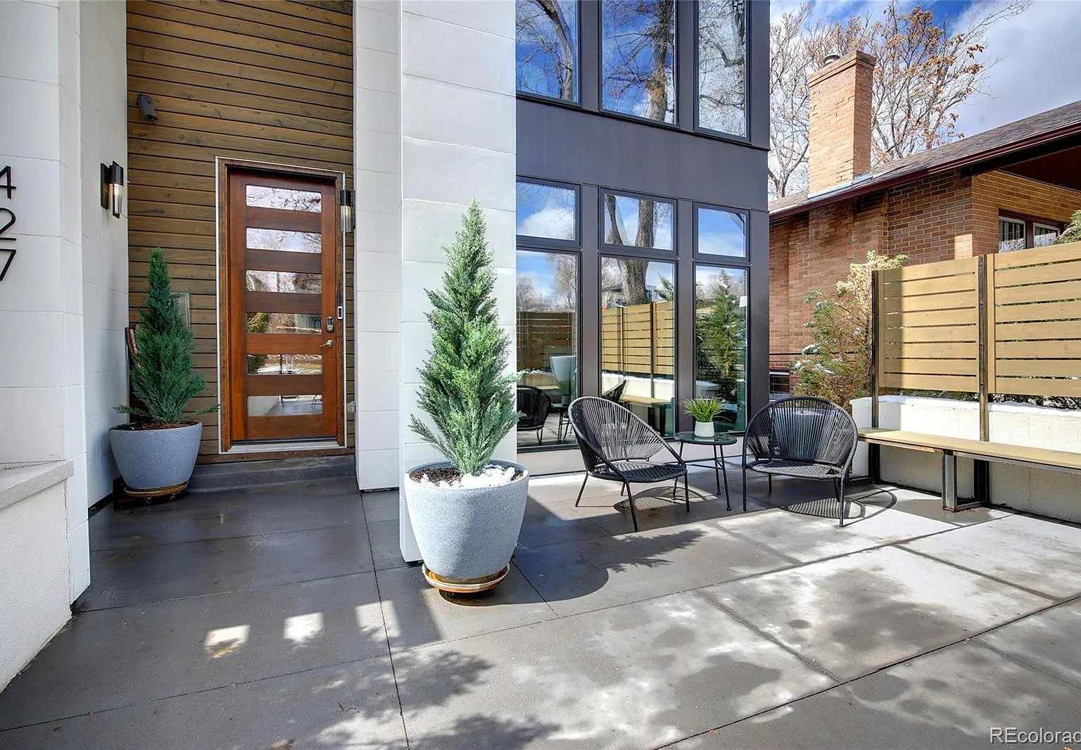 4 bed, 6.0 bath, 4164 sqft, $10,500 — Photo 3
