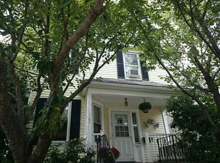 162 Baker St, West Roxbury, MA 02132