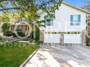 4 Vantage Point, Maumelle, AR 72113