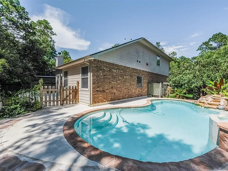 7 Ebony Oaks Pl — Photo 6