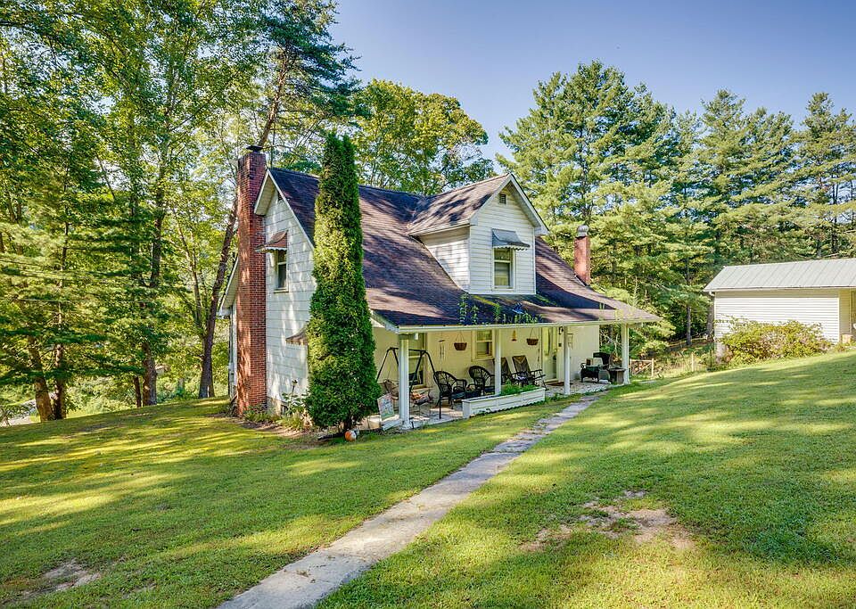 1st image of 3808 Combs Ridge Rd
