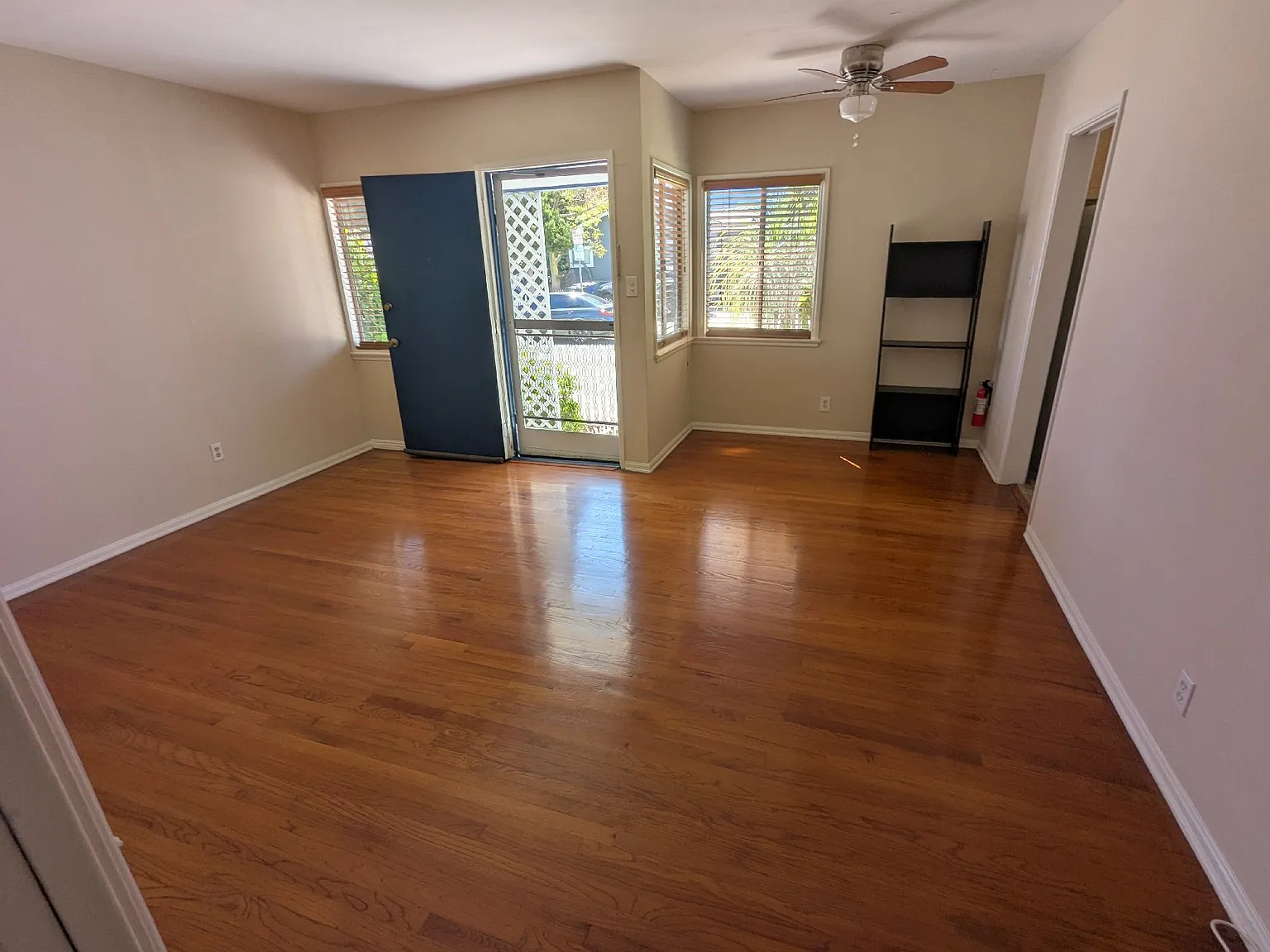 2 bed, $3,195 — Photo 1