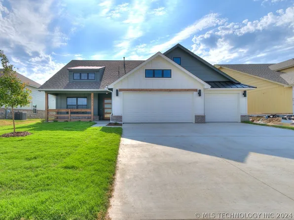 13823 S Lansing Ave, Glenpool, OK 74033