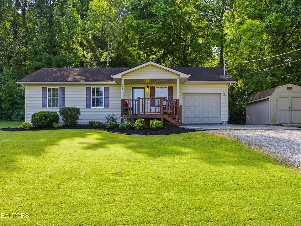 1st image of 225 Freda Dale Cir