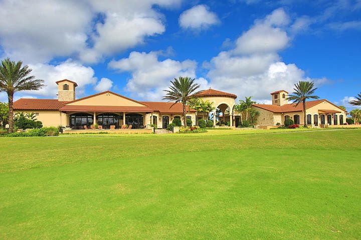 1st image of 176 Carina Drive