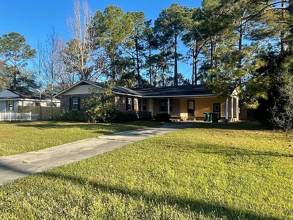 3rd image of 1804 Northside Dr