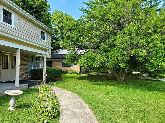 3rd image of 4411 Dunbar Pl