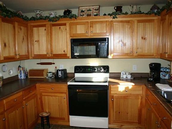 3rd image of 3160 Panorama Dr