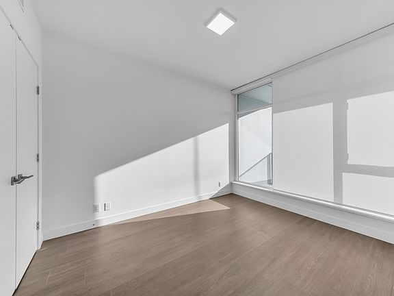 2nd image of 6511 Sussex Ave #1505